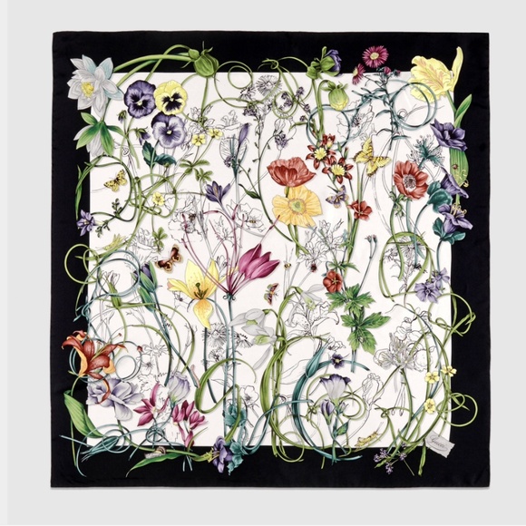 New Gucci Scarf Flora Infinity Print White Silk Scarf Wrap with Gucci Gift Box - Picture 8 of 15